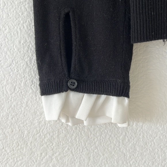 French Ruffle Collar Knit Top Size MEDIUM PETITE - Picture 3 of 3